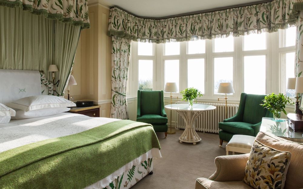 Hambleton Hall Master Room, Lake View 3