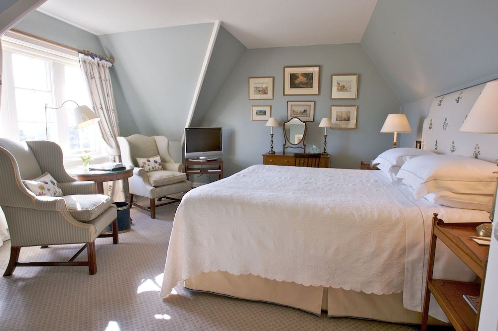 Hambleton Hall Superior Room, Lake View 2