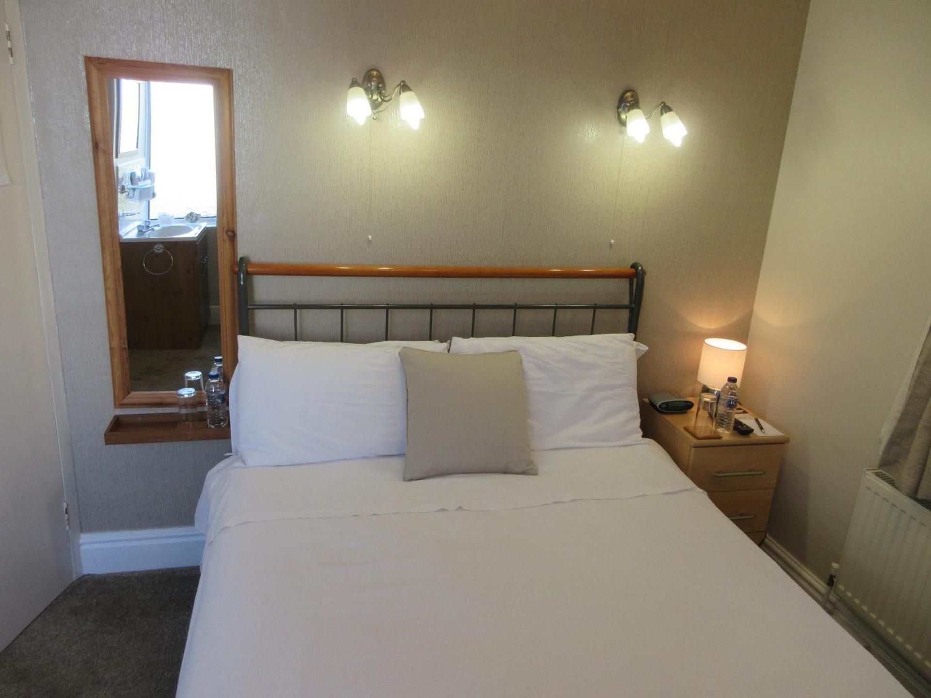 Double Room - Ground Floor