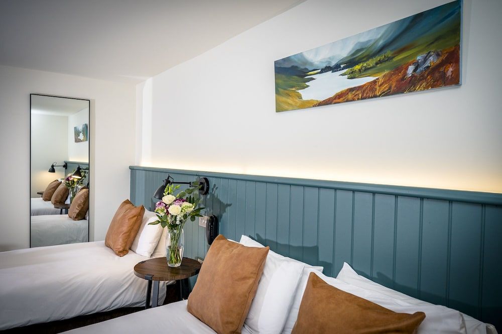 undefined The Loch Ness Inn 7