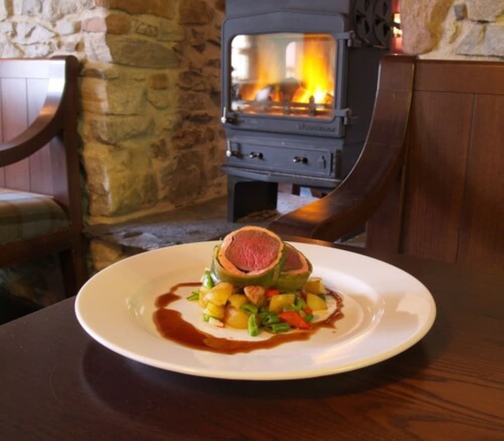 undefined The Loch Ness Inn 4