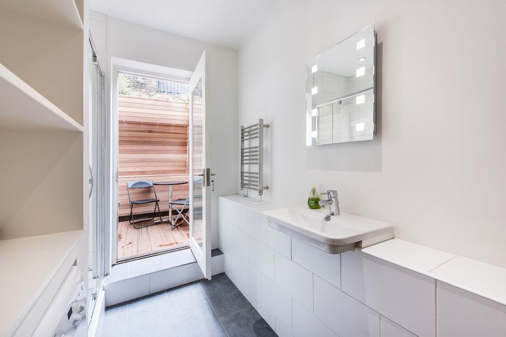 undefined Stay At Mine - Archer Street 10