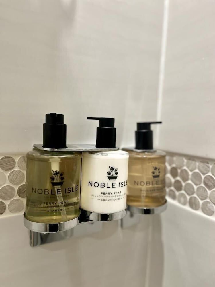 Darwin's Townhouse Double Room, Ensuite 7