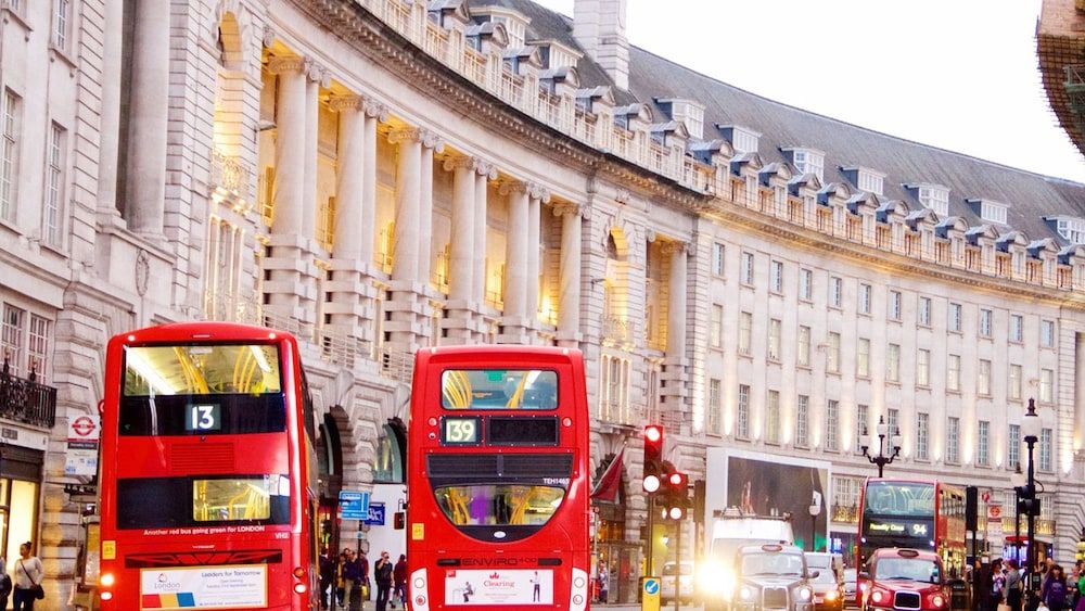 undefined London Luxury 7 Bedroom Holiday Let 4