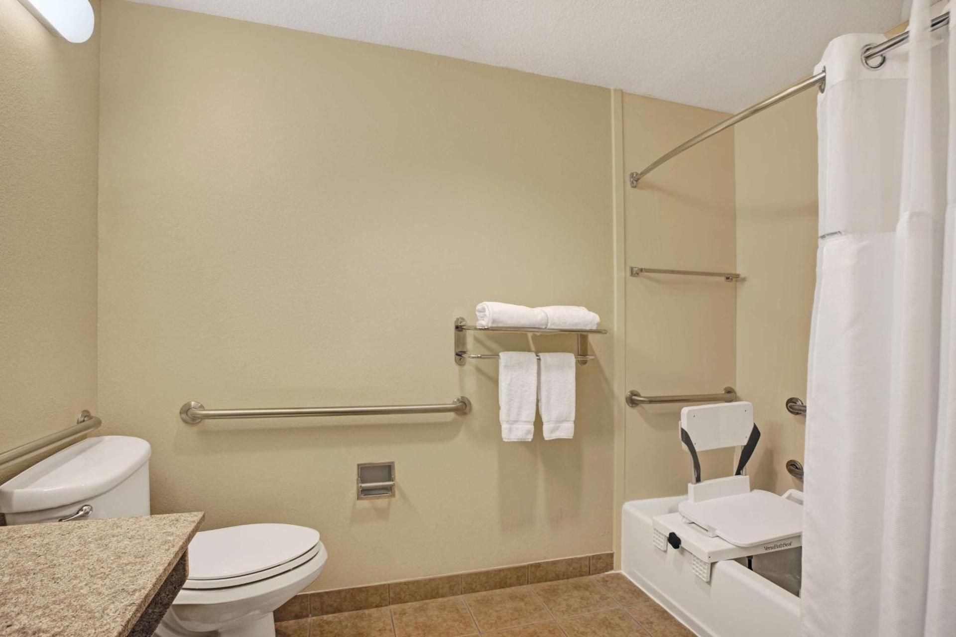 King Room with Roll-In Shower - Mobility/Hearing Accessible