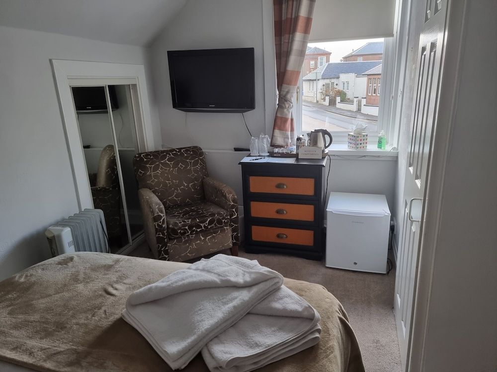 St Leonards Guest House Double Room, Ensuite 2