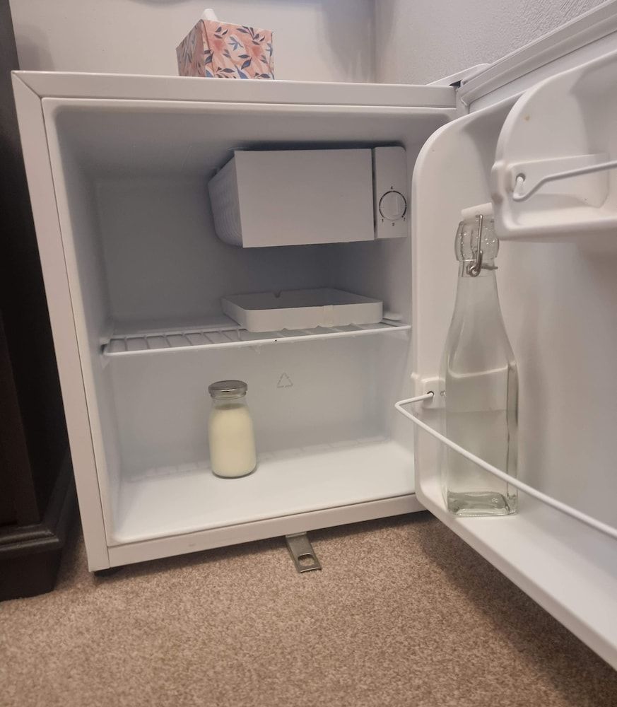 St Leonards Guest House Twin Room, Ensuite 12