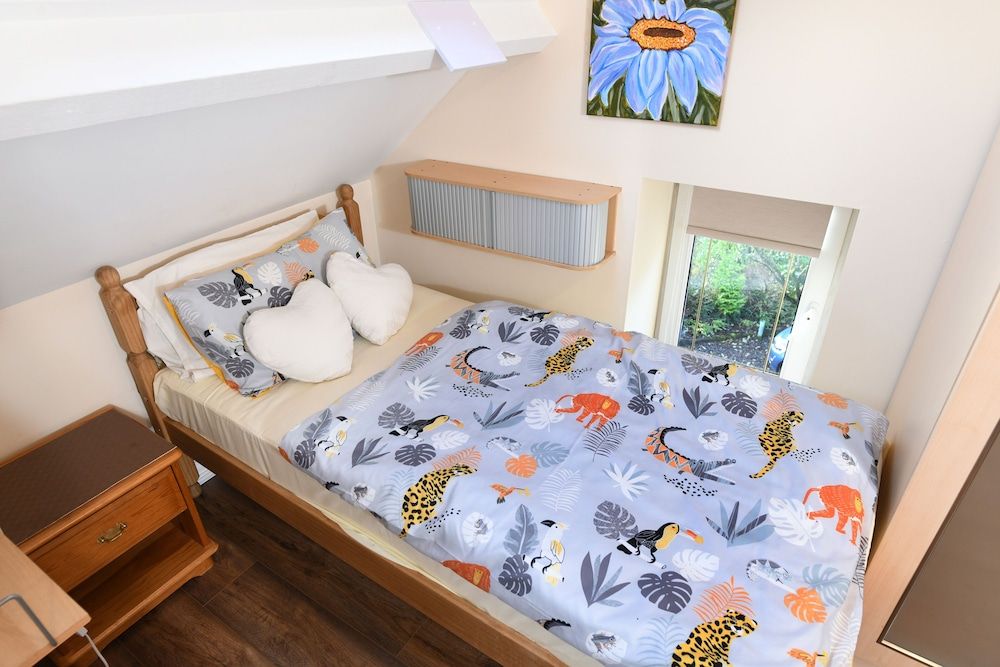 Cilbrwyn Countryside Retreat Economy Triple Room 3