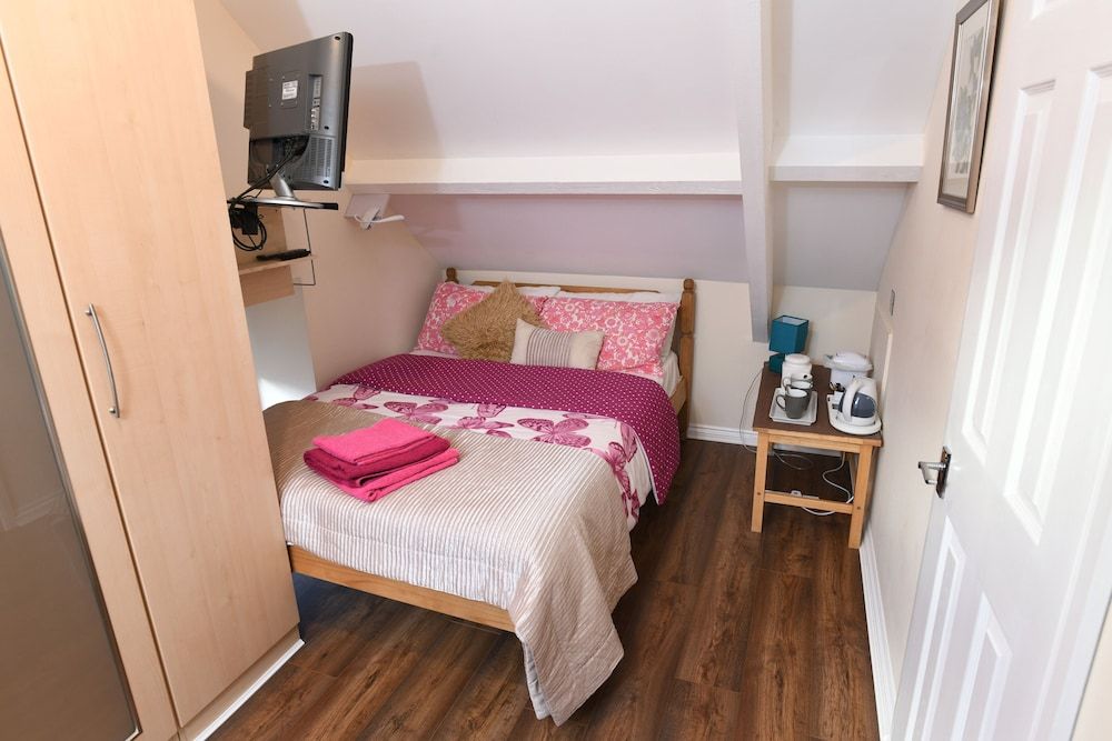 Cilbrwyn Countryside Retreat Economy Triple Room