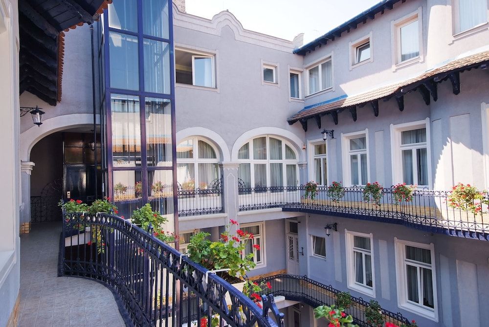 undefined Baross City Hotel 6