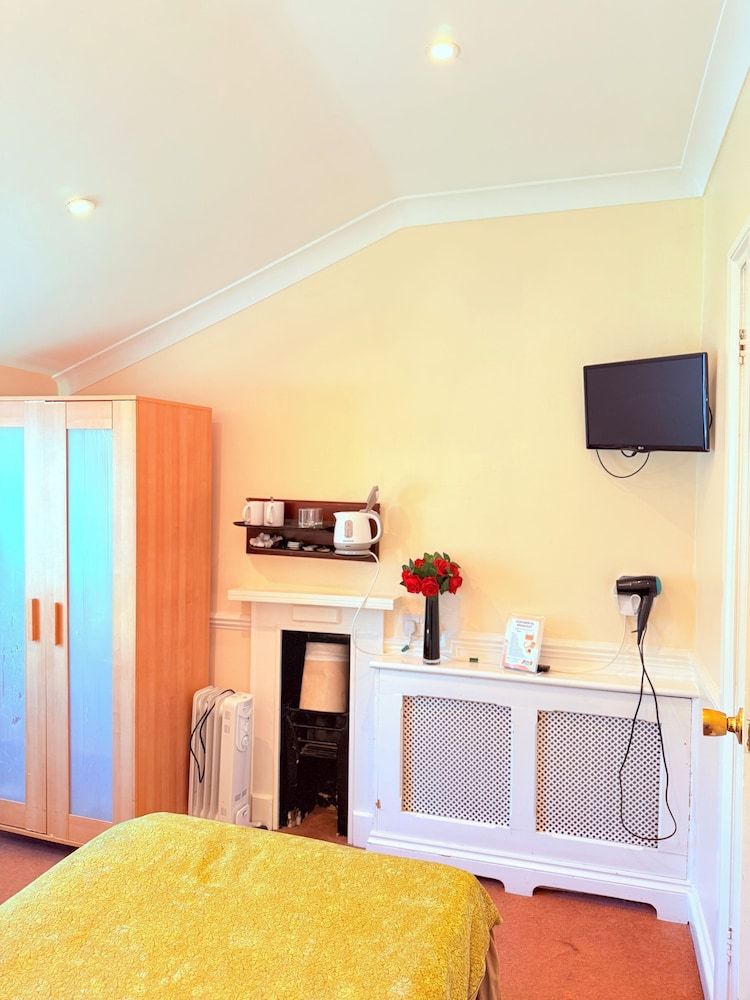 Europa House Hotel Standard Twin Room 28