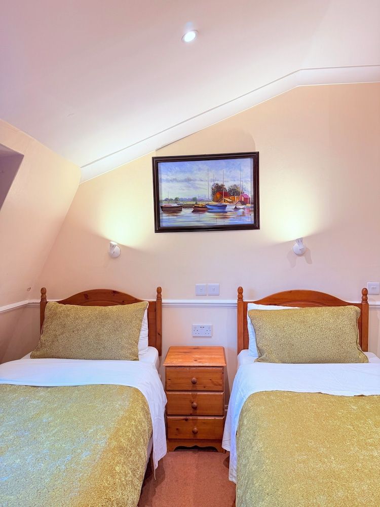 Europa House Hotel Standard Twin Room