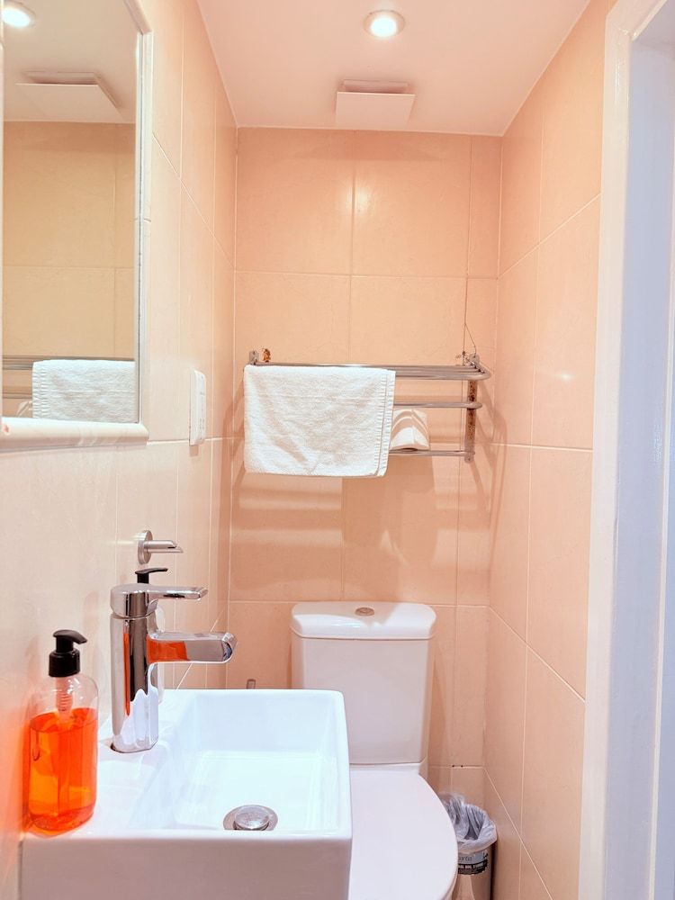 Europa House Hotel Standard Twin Room 21