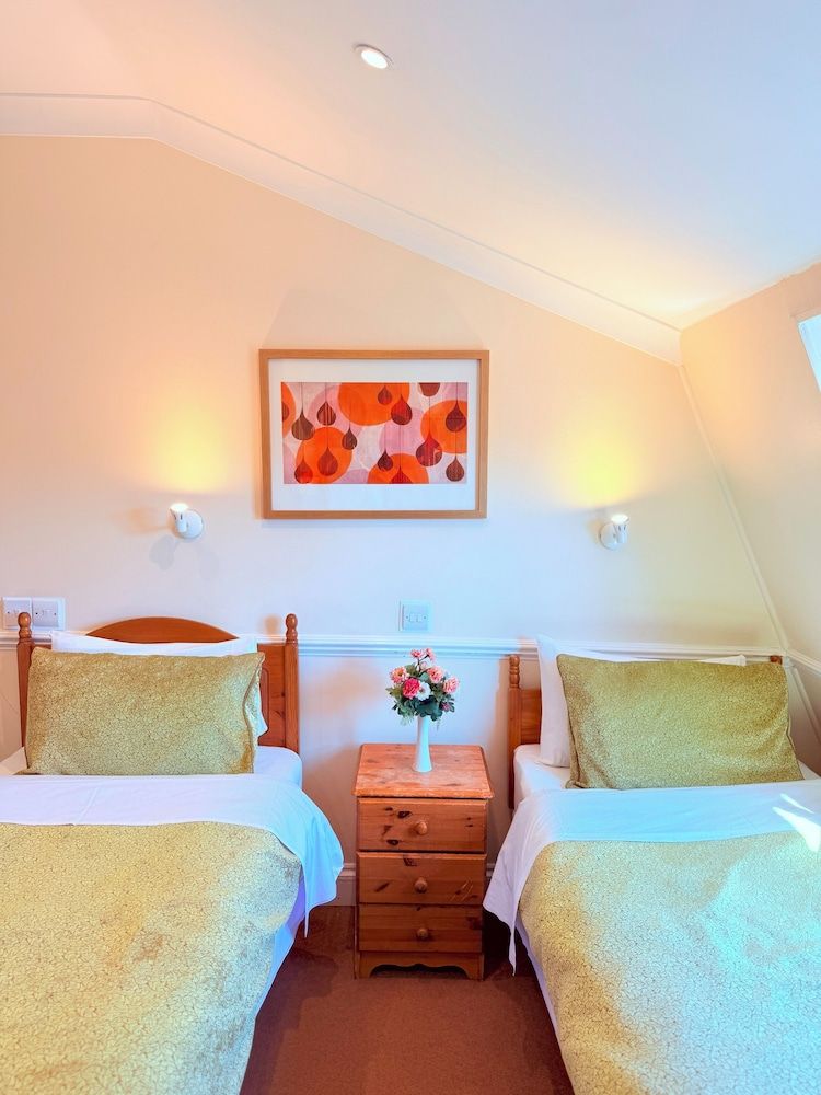 Europa House Hotel Standard Twin Room 12