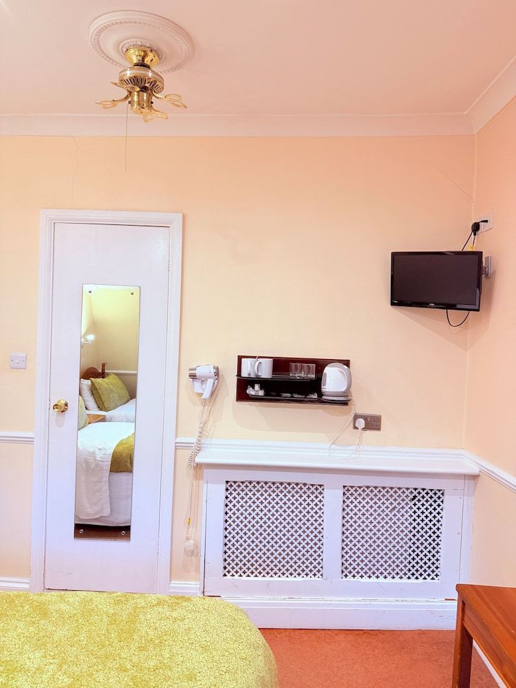 Europa House Hotel Standard Twin Room 22