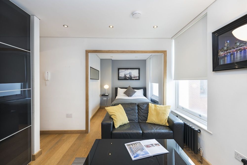 undefined St Paul's by Excel Apartments