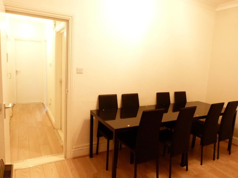 undefined SS Property Hub – Apartment Close to Hyde Park 3
