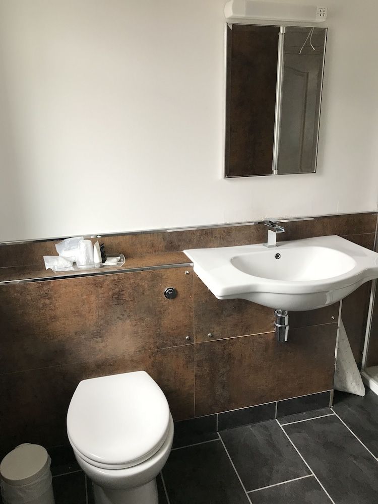 The Links Country Park Hotel Standard Double or Twin Room 8