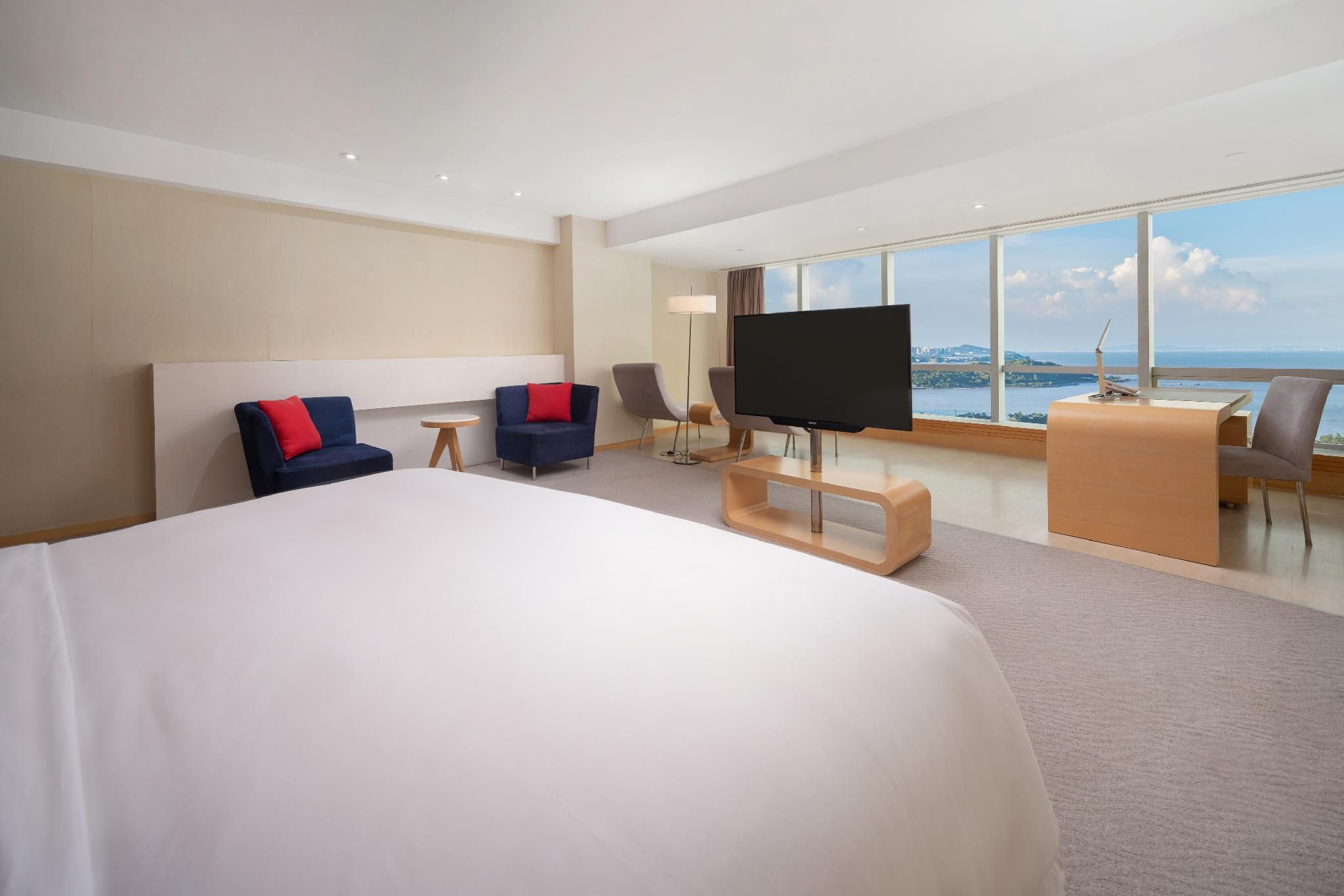 1 King Junior Suite Sea View