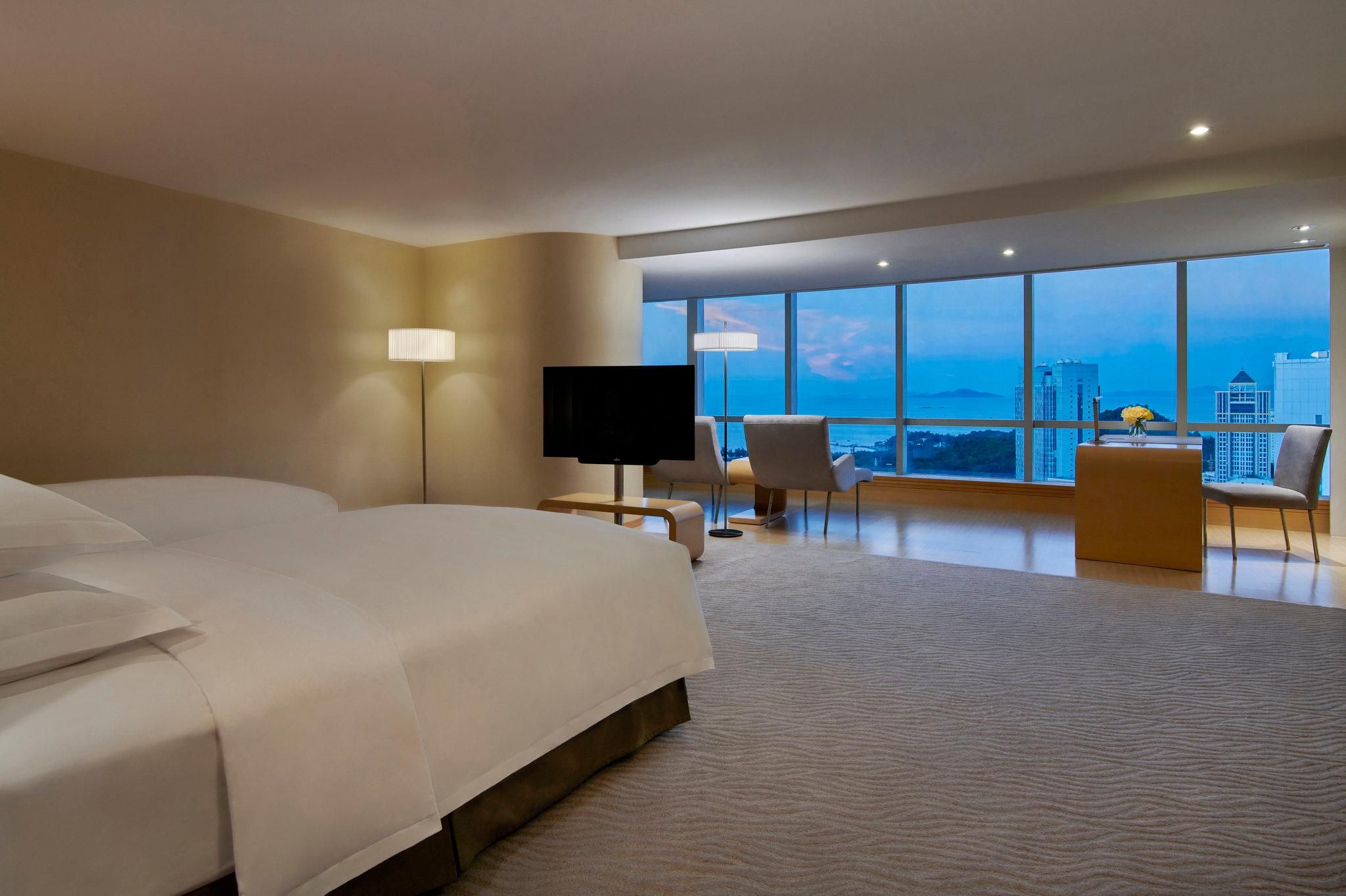 2 Double Standard Sea View Lounge Access