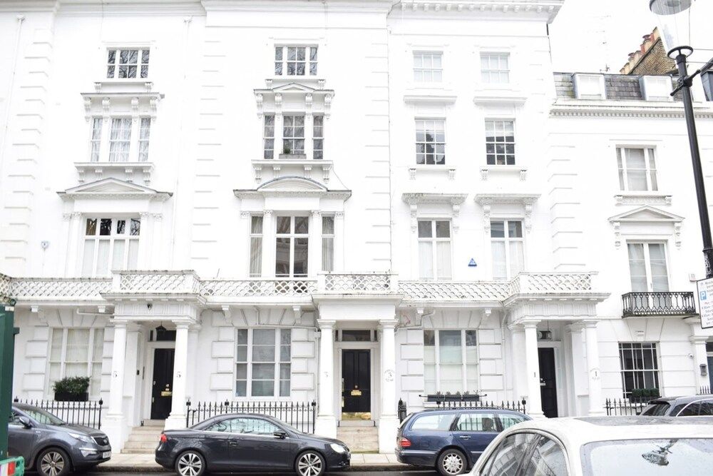 undefined Bright and Modern 1 Bedroom Flat Knightsbridge