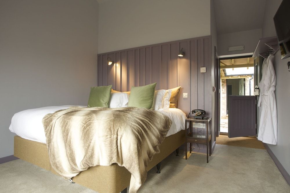 The Welldiggers Arms Signature Room 3