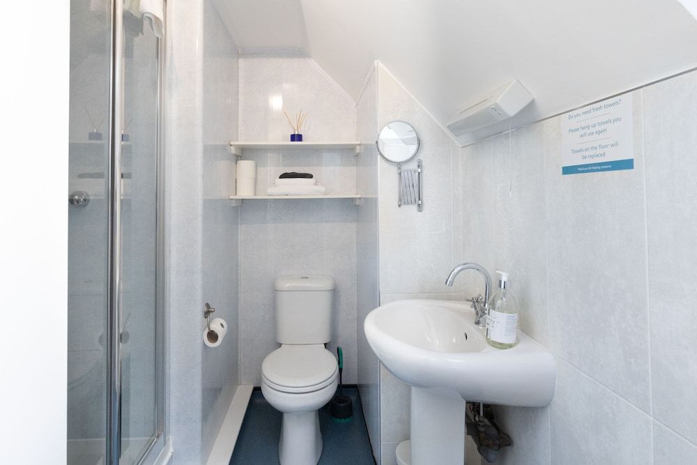 Stornoway Bed and Breakfast Double Room Single Use 2