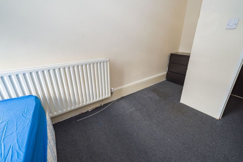 undefined Acton Lane 6