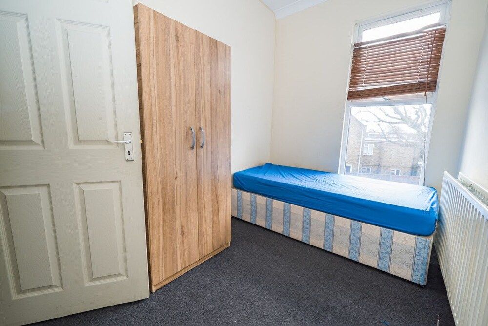 undefined Acton Lane 4