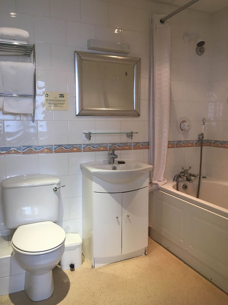 Welbeck Hotel & Restaurant Deluxe Double or Twin Room, 1 Bedroom 5