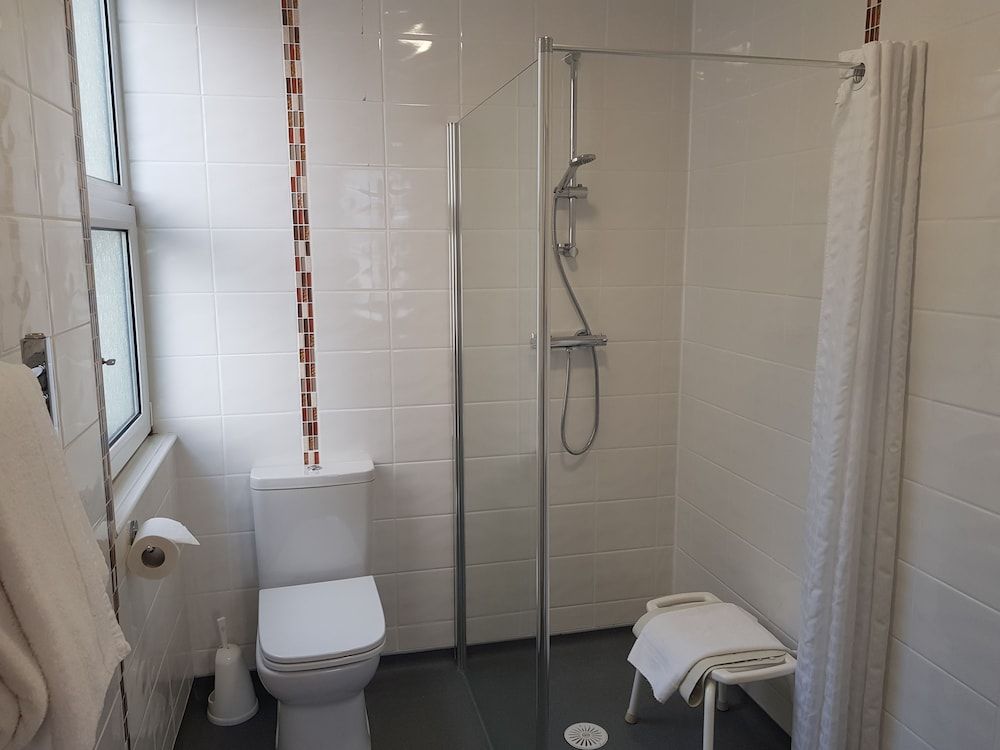 Welbeck Hotel & Restaurant Standard Double Room, 1 Double Bed 6