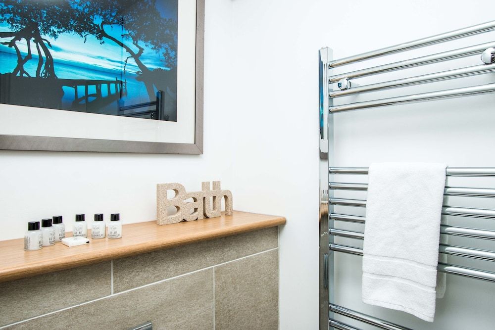 Your Stay Bristol Beaufort House Executive Apartment, 2 Bedrooms