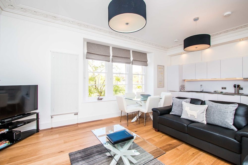 Your Stay Bristol Beaufort House Executive Apartment, 2 Bedrooms 5