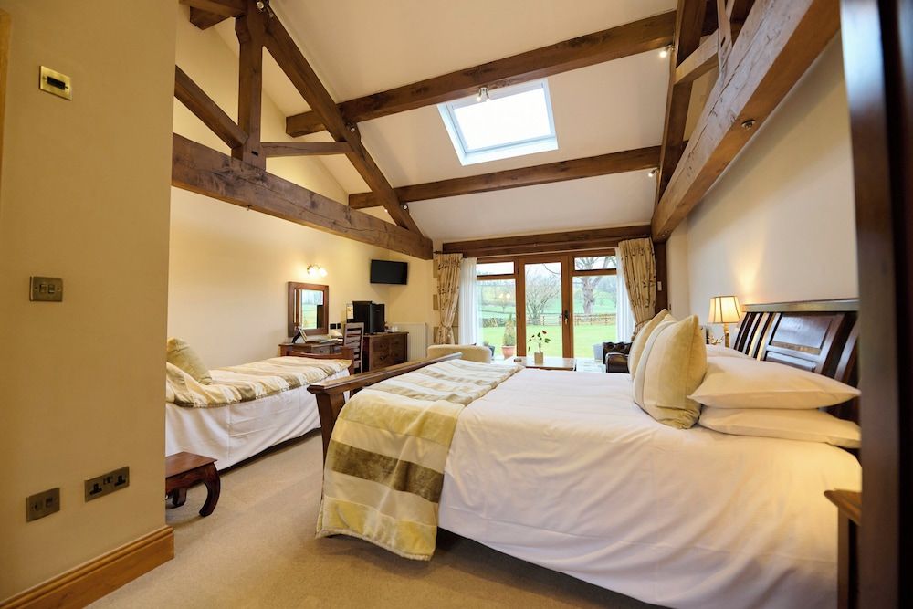 GreenGrove Country House B&B Super Deluxe Double Suite (Malhamdale) 4
