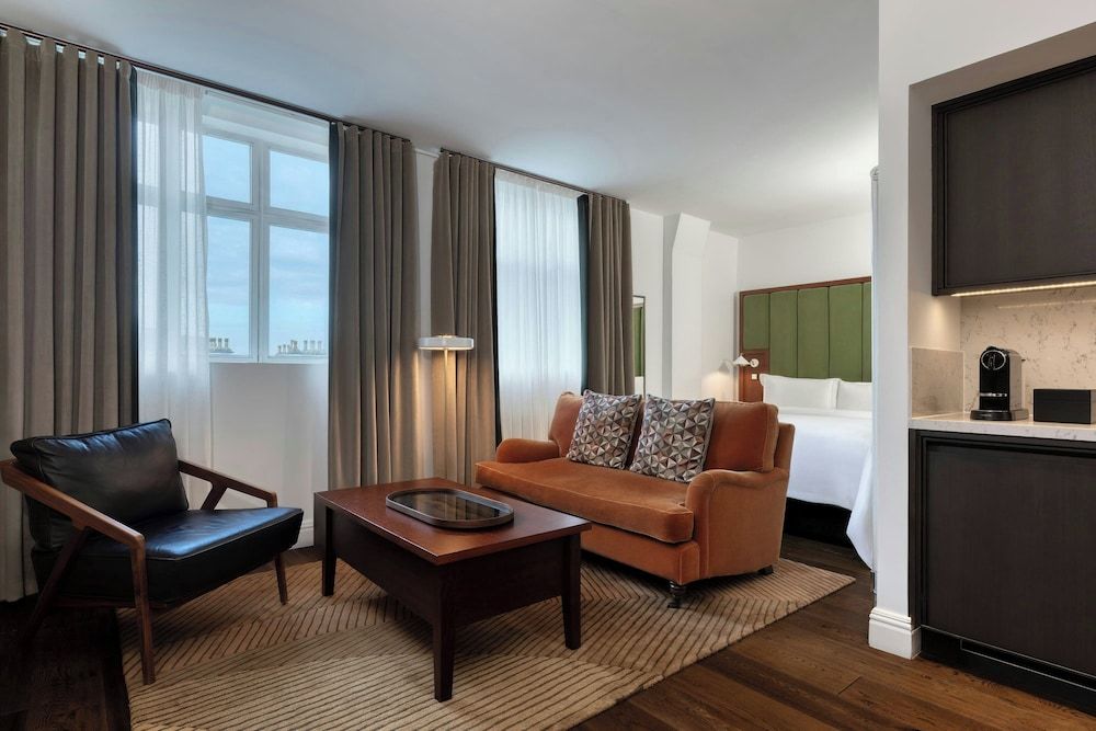 The Edinburgh Grand, a Luxury Collection Hotel, Edinburgh Studio, 1 King Bed 6