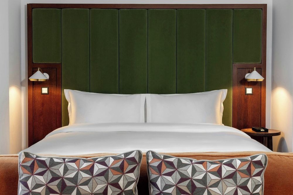 The Edinburgh Grand, a Luxury Collection Hotel, Edinburgh Studio, 1 King Bed
