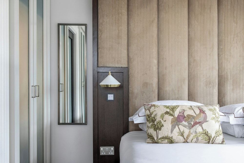 The Edinburgh Grand, a Luxury Collection Hotel, Edinburgh Studio, 1 King Bed 4