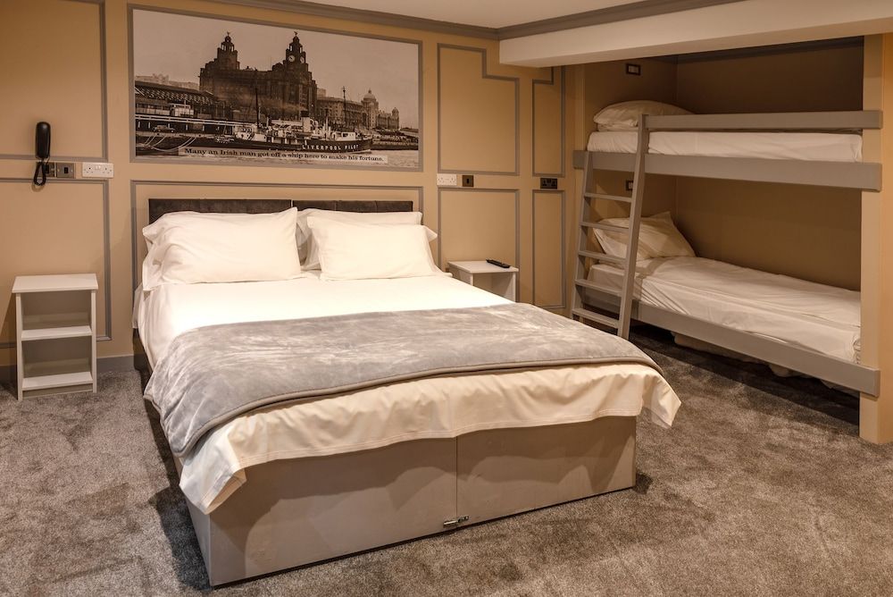 undefined Central Station Hotel Liverpool 3