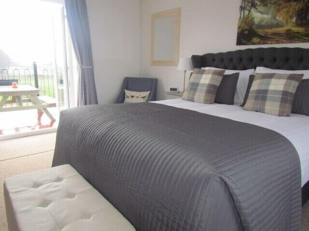 The Moorhead Bed & Breakfast Executive Double Room, 1 King Bed, Balcony, Garden View 5