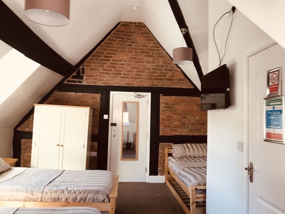 Severn Valley Guest House Family Triple Room 4