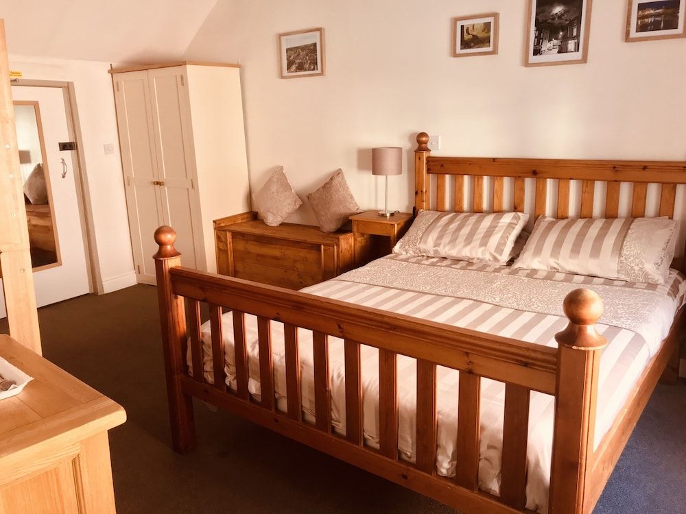 Severn Valley Guest House Family Triple Room 5