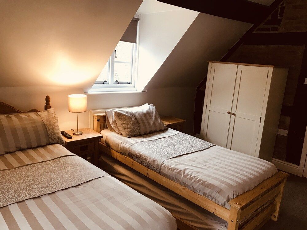 Severn Valley Guest House Family Triple Room