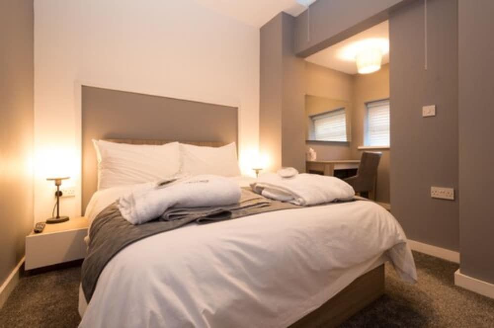 undefined Aaron Wise Serviced Apartments 6