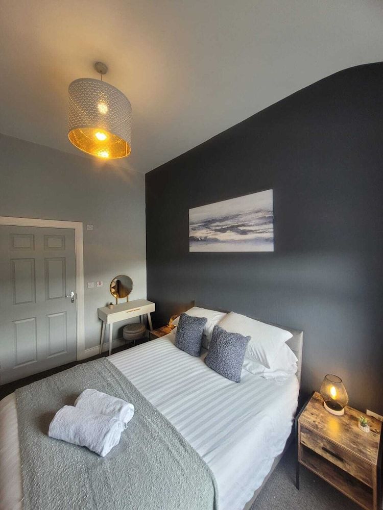 Astala Guesthouse Standard Double Room, Ensuite 2