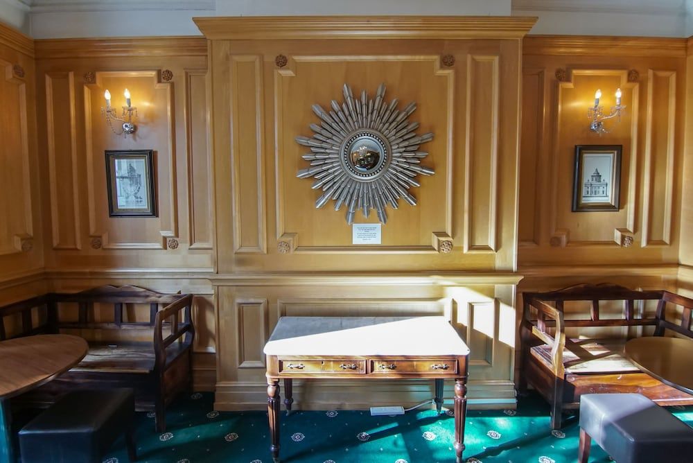 undefined London Visitors Hotel 5