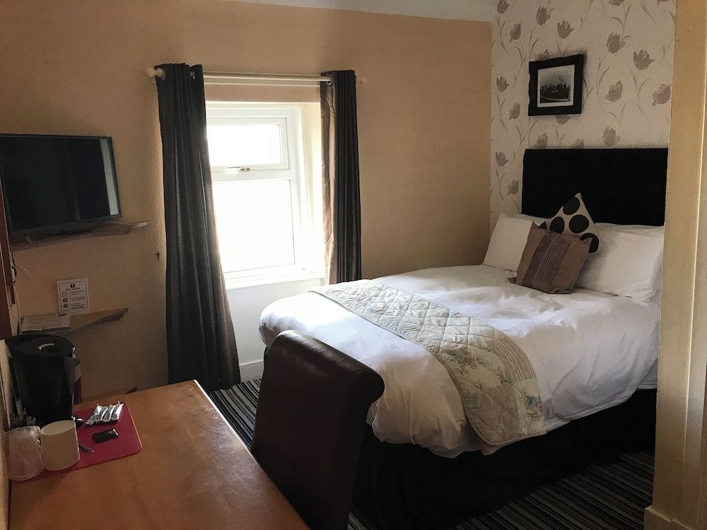 The Old Coach House Hotel Standard Double Room, Ensuite 5