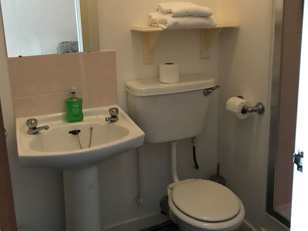 The Old Coach House Hotel Standard Single Room, Ensuite 2