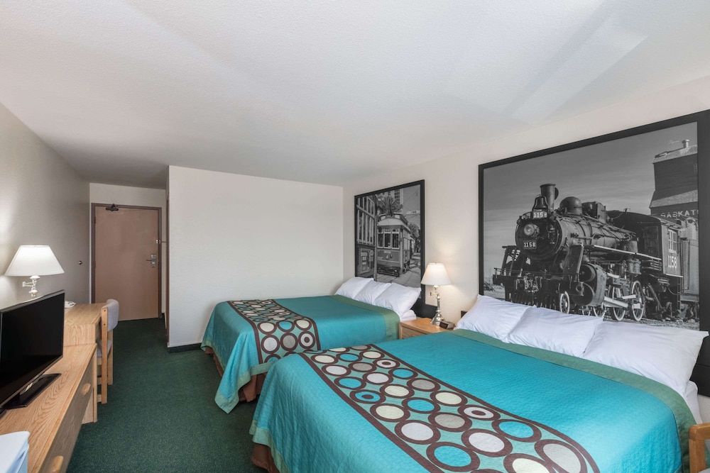Room, 2 Queen Beds, Non Smoking (Pet Friendly)