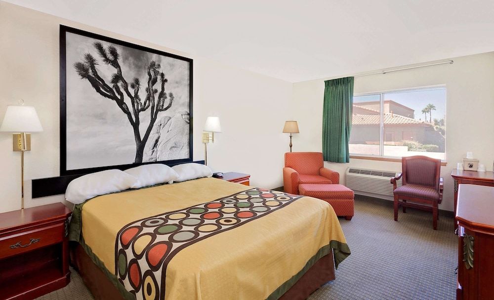 Standard Room, 1 Queen Bed, Non Smoking