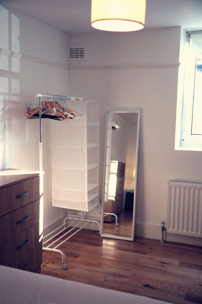 undefined Flat1 Camden Road 6